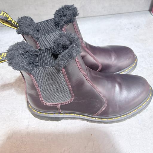 Buy & Sell Braithwell Doncaster - Photos for Doc martens, size 6