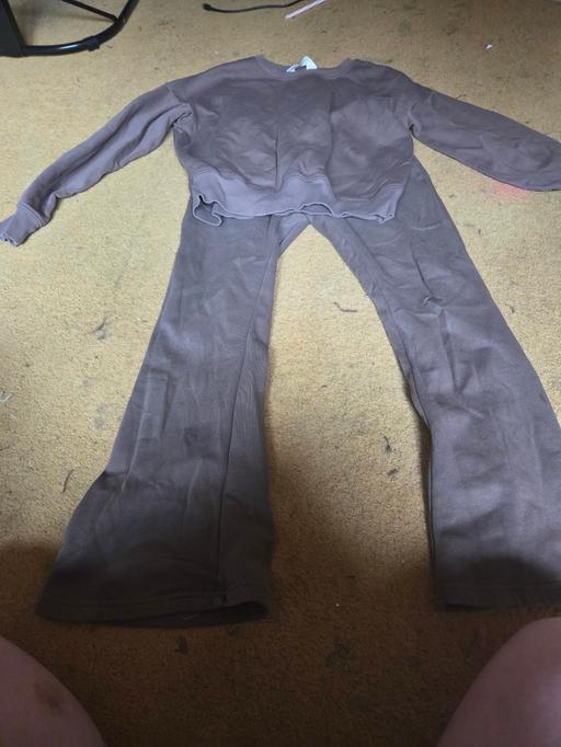 Buy & Sell Bevendean Brighton - Photos for trousers and jumper set