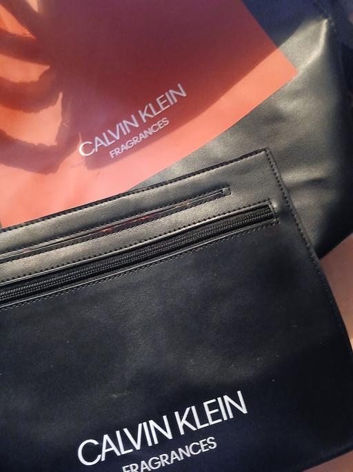 Buy & Sell Netherton Dudley - Photos for Calvin klein bag and purse
