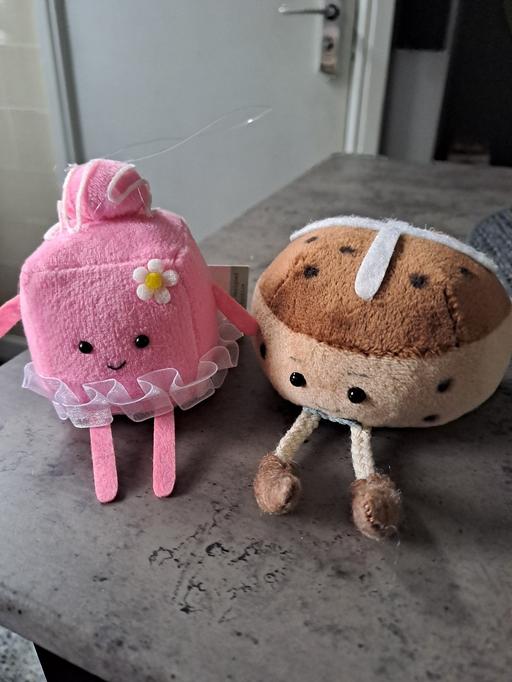 Buy & Sell Gleadless Valley Sheffield - Photos for French fancy + hot x bun