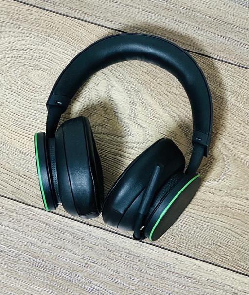 Buy & Sell Lye Dudley - Photos for Official Xbox Wireless Gaming Headset