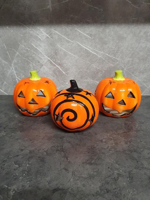 Buy & Sell Oxley Wolverhampton - Photos for Halloween candle holders x 3