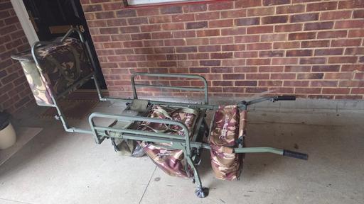 Buy & Sell Waterloo Central London - Photos for carp porter barrow