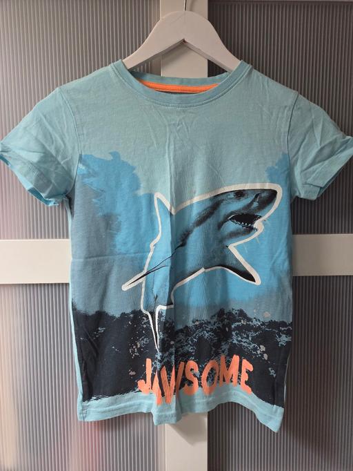 Buy & Sell Weston Point Halton - Photos for Age 9-10 PEACOCKS tshirt