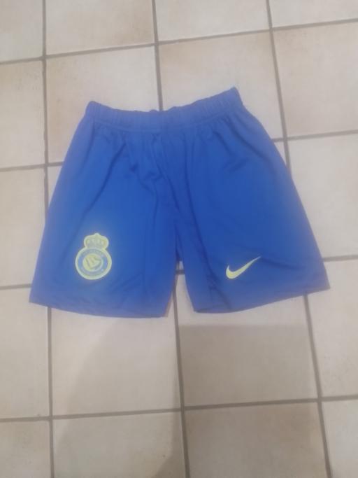 Buy & Sell Streetly Walsall - Photos for BOYS NIKE FOOTBALL SHORTS