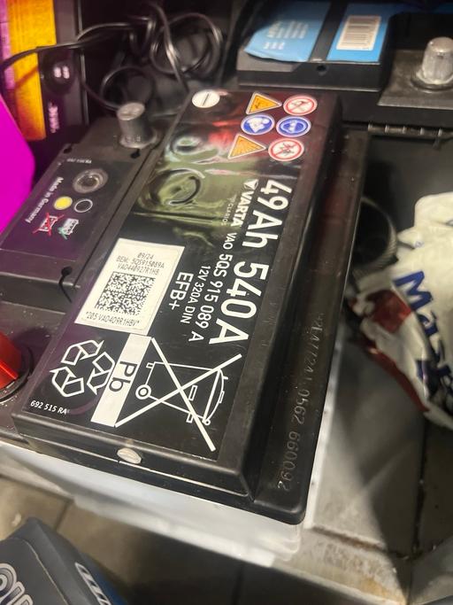 Vehicles Redbridge East London - Photos for VW GENUINE CAR BATTERY £80 ONO