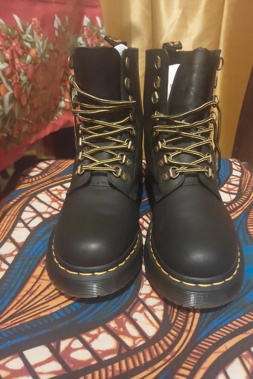 Buy & Sell - Photos for Dr Marten Boots