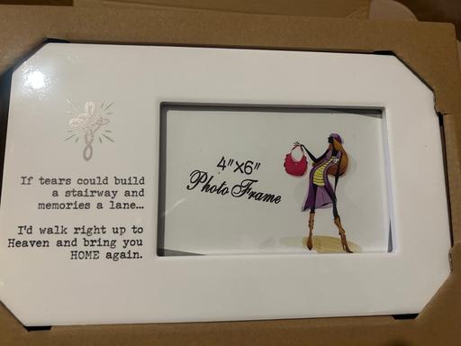 Buy & Sell Addington Village Station South East London - Photos for Photo Frame