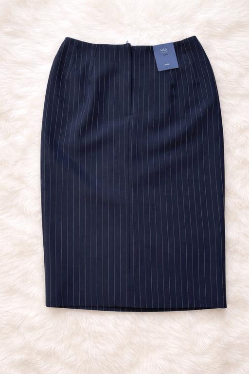 Buy & Sell New Moston Manchester - Photos for Marks & Spencer Navy Pinstripe Pencil Skirt