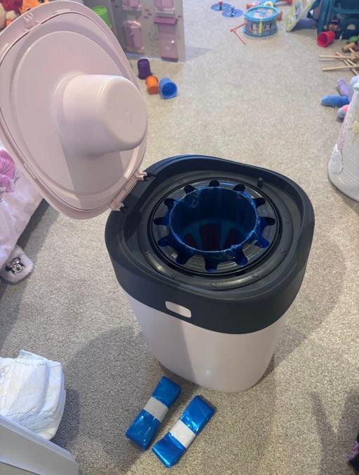 Buy & Sell Stanford-Le-Hope Thurrock - Essex - Photos for Nappy bin