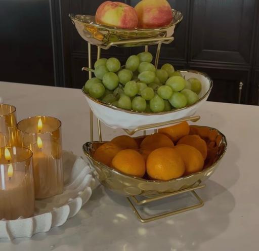 Buy & Sell Luton Bedfordshire - Photos for 3-Tier premium fruit basket