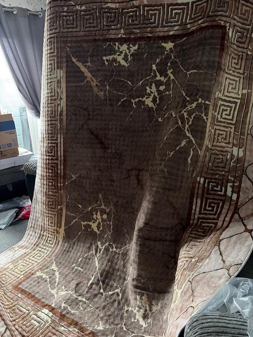 Buy & Sell Duckmanton Chesterfield - Photos for Large Rehmat collection rug