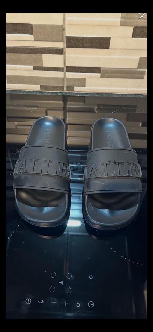 Buy & Sell Walton Liverpool - Photos for Mallet sliders size 7