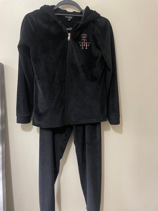 Buy & Sell Ynysddu Caerphilly - Wales - Photos for Firetrap hooded tracksuit age 11 to 12