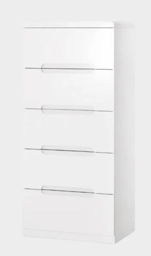 Buy & Sell Lower Darwen Blackburn with Darwen - Photos for High gloss white chest 5 drawers -2 available