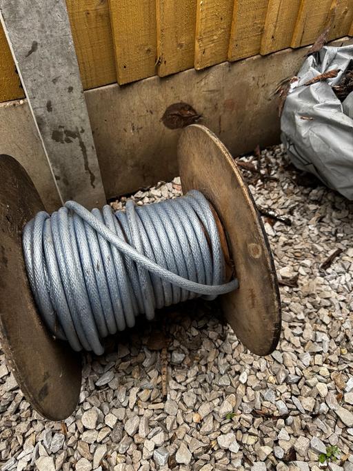 Buy & Sell Tividale Sandwell - Photos for Wire on a roll 5 core