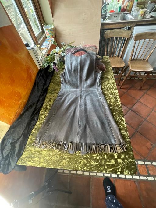 Buy & Sell Thornton Heath Croydon - Photos for 1960’s vintage fringed leather mini dress