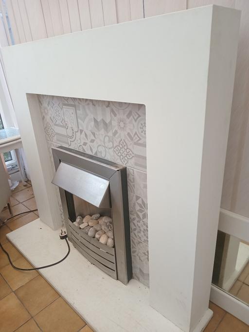 Buy & Sell Chadderton Oldham - Photos for Electric fireplace