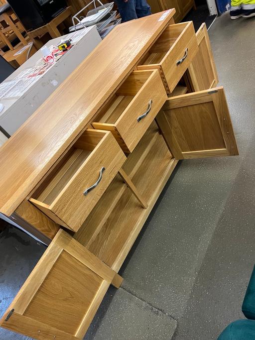 Buy & Sell Dudley West Midlands - Photos for Solid oak triple sideboard