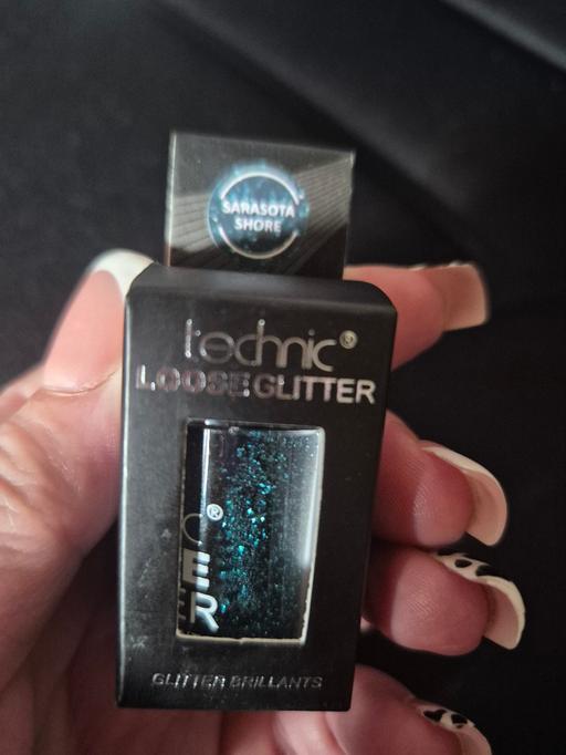 Buy & Sell Crumpsall Manchester - Photos for new Technic Loose Face & Body Glitter