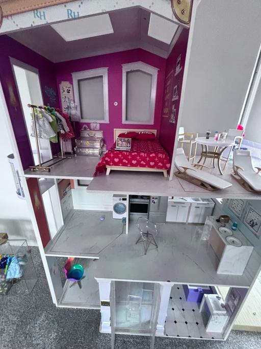 Buy & Sell Blackheath Royal Standard South East London - Photos for Rainbow High Dolls House, Car, Wardrobe and 7