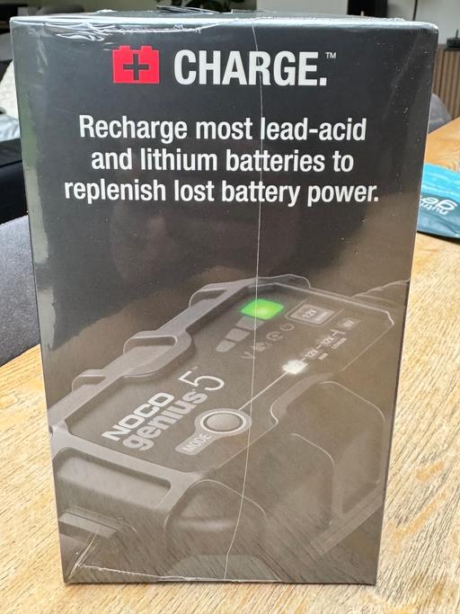 Vehicles Bushey Heath Hertsmere - Photos for Noco genius 5 battery charger