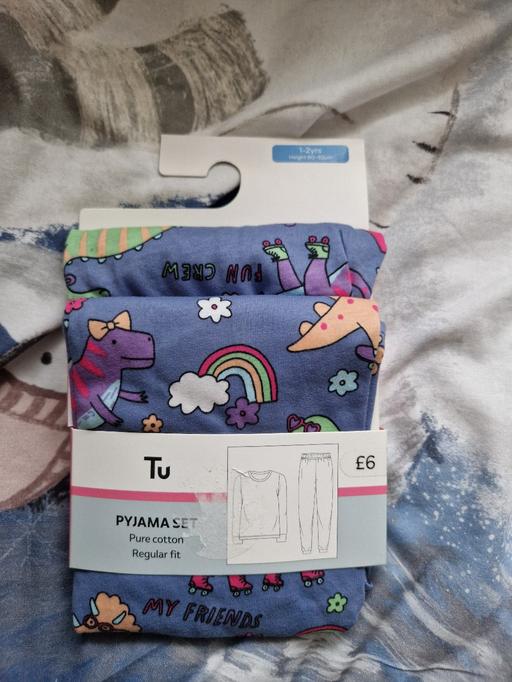 Buy & Sell Ramsgate Thanet - Photos for bn girls dinosaur pyjamas age 1-2yrs