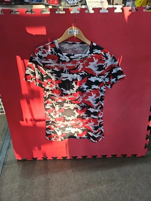 Buy & Sell Heaton Chapel Stockport - Photos for T Shirts + Short summer suit size M