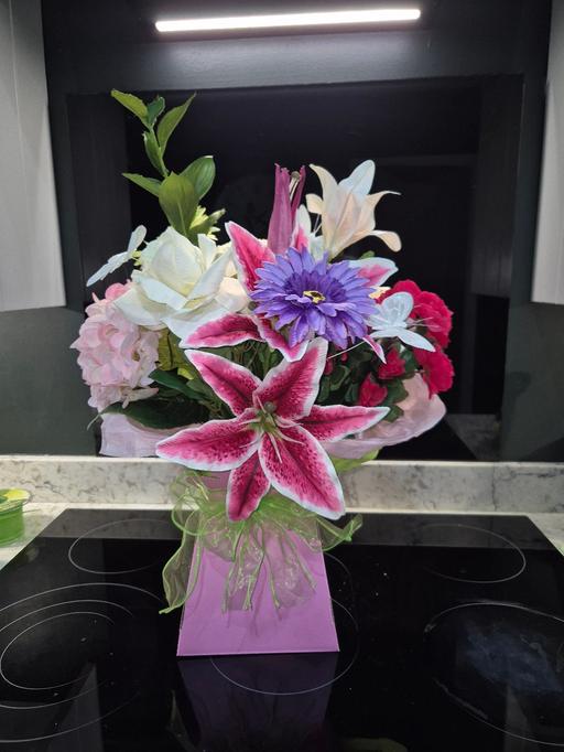 Buy & Sell Bells Mill Dudley - Photos for artificial bouquets