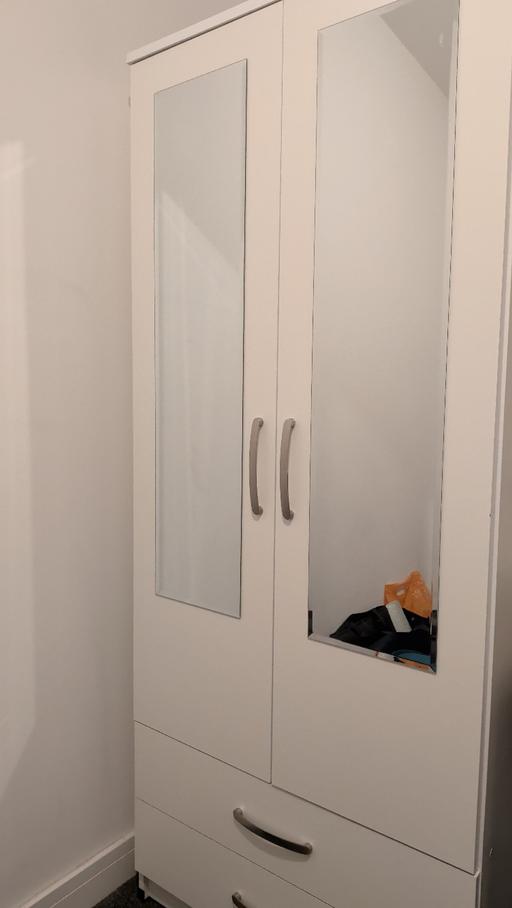 Buy & Sell West Bridgford Rushcliffe - Photos for 3 door wardrobe for sale