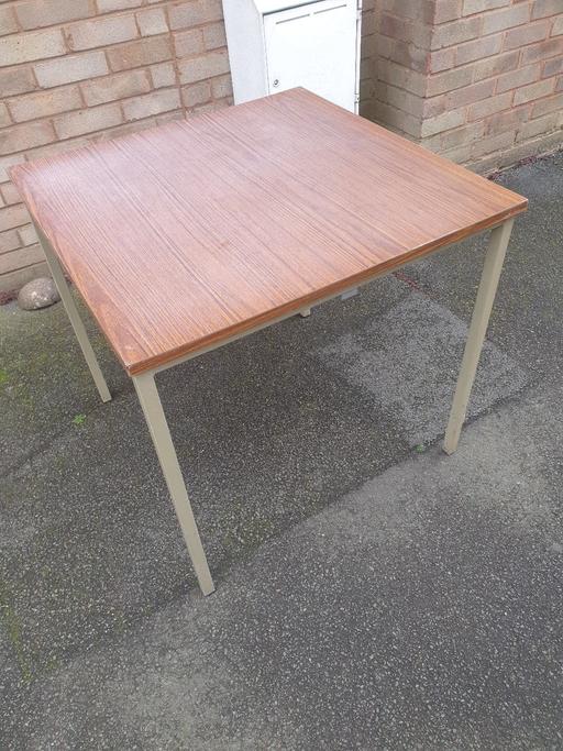 Buy & Sell Pensnett Dudley - Photos for Metal Framed Desk/Table, 30 inch Sq & 28 inch