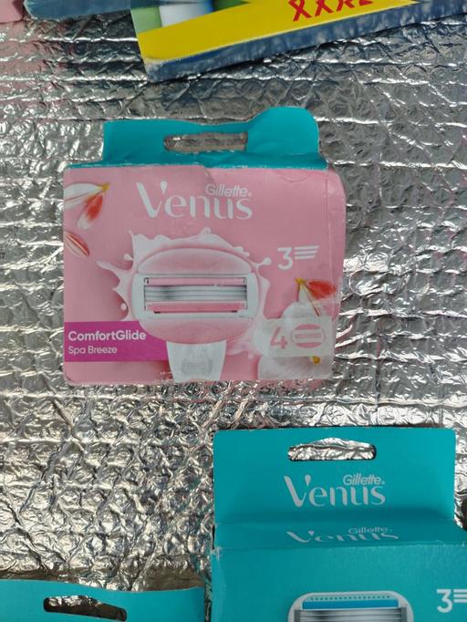 Buy & Sell Rowley Regis Sandwell - Photos for venus comfort glide 4 pack