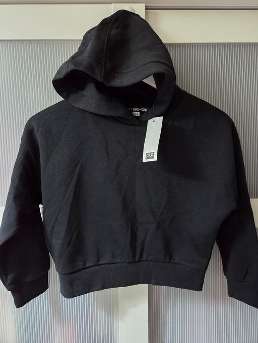 Buy & Sell Weston Point Halton - Photos for 🌟NEW🌟 Age 7-8 F&F cropped black hoody