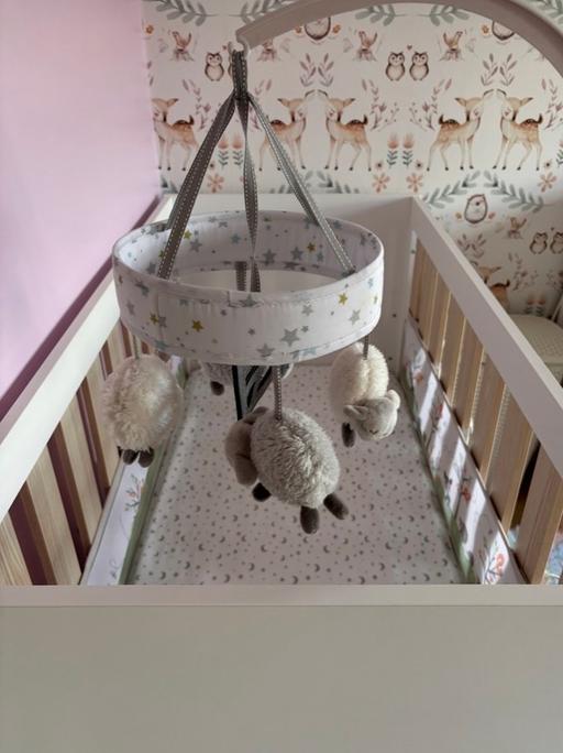 Buy & Sell Wallbrook Dudley - Photos for Baby cot mobile