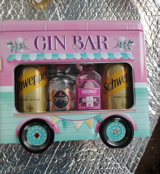 Buy & Sell Rowley Regis Sandwell - Photos for gin bar gift set