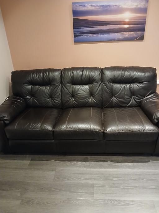 Buy & Sell Horwich Bolton - Photos for leather couch 3 seater