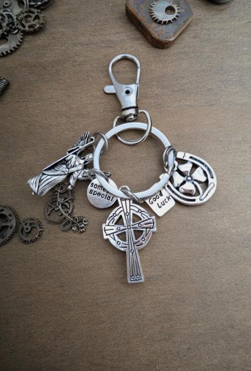 Buy & Sell Newtown Blaenau Gwent - Photos for Celtic Cross with charms keychain keyring new