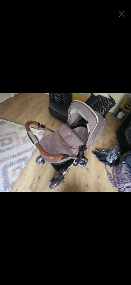 Buy & Sell Moseley Birmingham - Photos for Silver cross wayfarer Chelsea Limited Edition