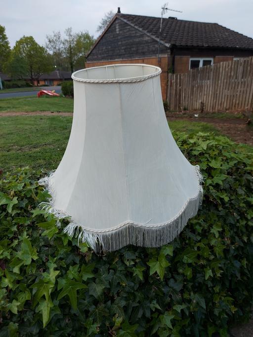 Buy & Sell Kings Norton Birmingham - Photos for Large lampshade
