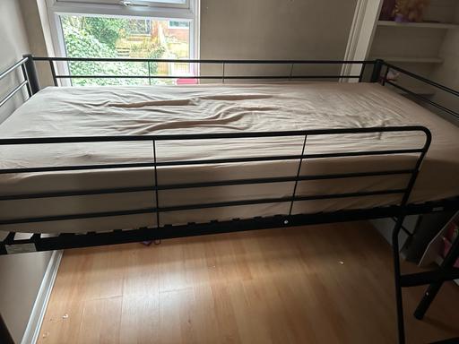 Buy & Sell Red Marsh Industrial Estate Wyre - Photos for Single bunk bed