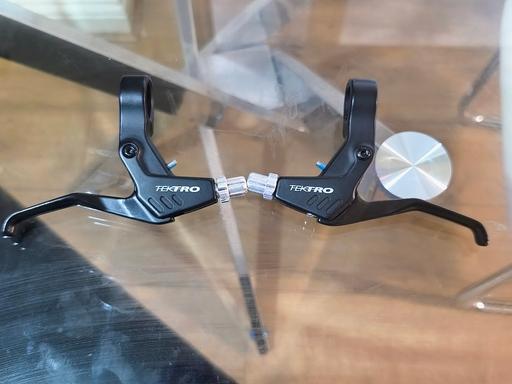 Buy & Sell Clay Flatts Industrial Estate Cumberland - Photos for set of Tektro Cable actuated brake levers