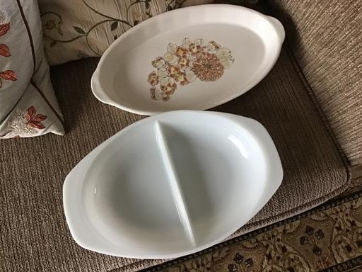 Buy & Sell Essington Wolverhampton - Photos for Two oven dishes