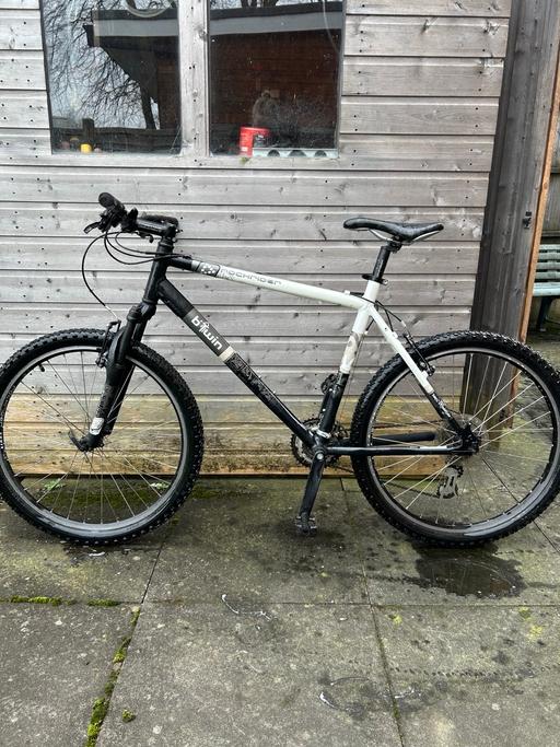 Buy & Sell Bentley Walsall - Photos for Adult mountain bike ( BTWIN )