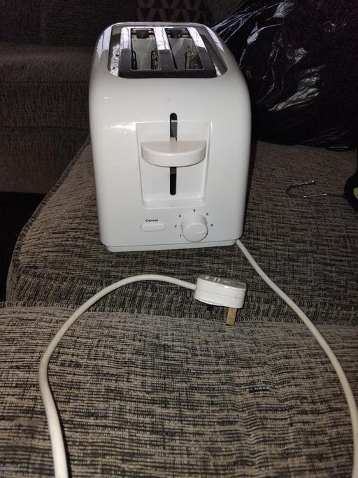 Buy & Sell Erdington Birmingham - Photos for white 2 slice toaster