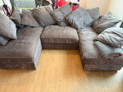 Buy & Sell Northumberland Park North London - Photos for U shaped sofa