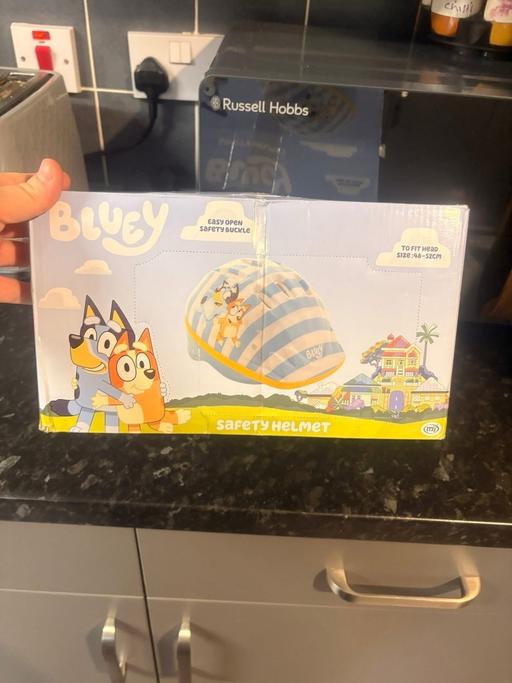 Buy & Sell Deansgate Manchester - Photos for Bluey helmet