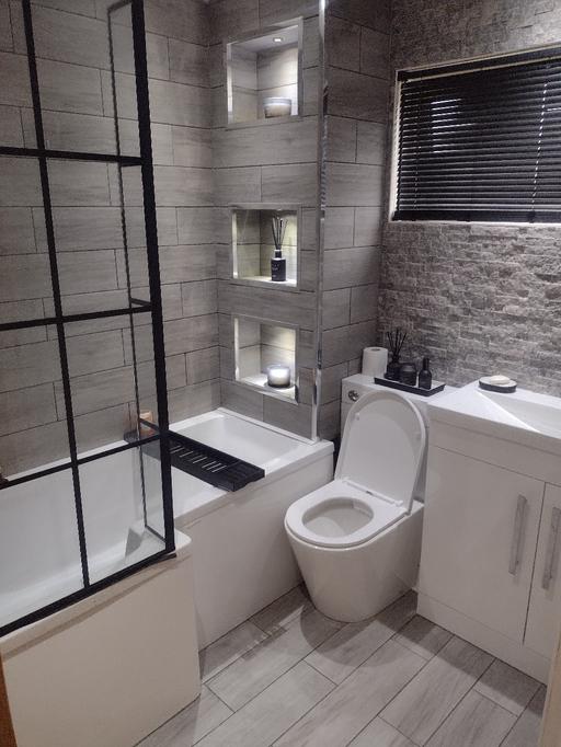 Buy & Sell Tamworth Staffordshire - Photos for bathroom fitter