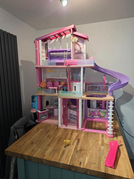 Buy & Sell Weoley Castle Birmingham - Photos for Barbie Play House