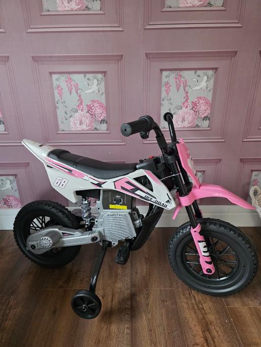 Buy & Sell Goffs Oak Broxbourne - Photos for Mororbike Bike Racing Kids Electric Ride On
