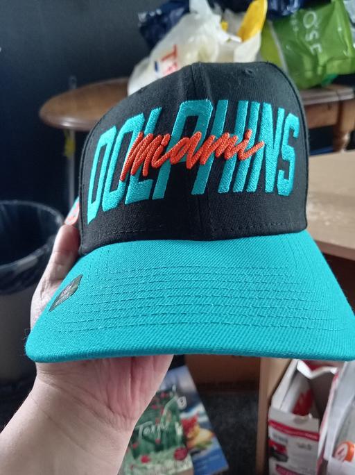 Buy & Sell Bilston Wolverhampton - Photos for Miami Dolphins cap